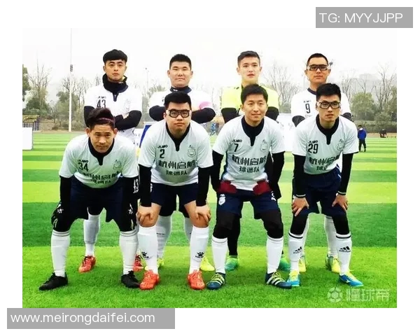 南京足球队意识争议引发热议球迷与专家各执己见探讨背后原因